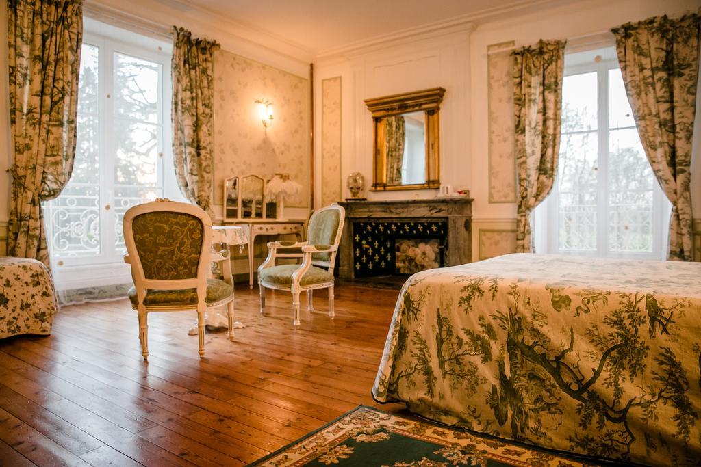 Le Domaine Du Chene Vert Château-Gontier Exteriör bild